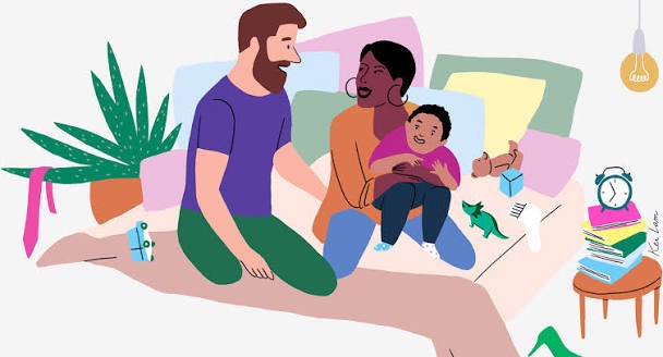 La parentalité positive : origines, avantages, déviances